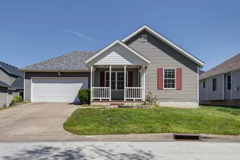 707 E Kimberly St, Ozark, MO 65721