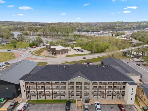 Other - 403 Veterans Blvd #304, Branson, MO 65616 photo 2 of 3