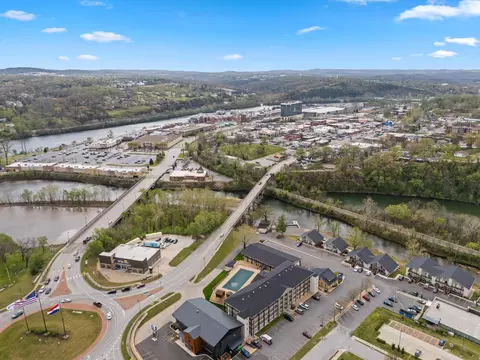 View/Area - 403 Veterans Blvd #304, Branson, MO 65616 photo 2 of 2