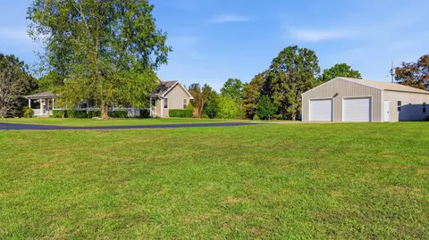 Exterior - 675 County Road 364, Thayer, MO 65791 photo 3 of 13