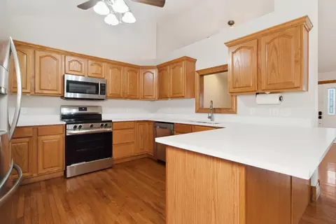 Kitchen - 675 County Road 364, Thayer, MO 65791 photo 1 of 2