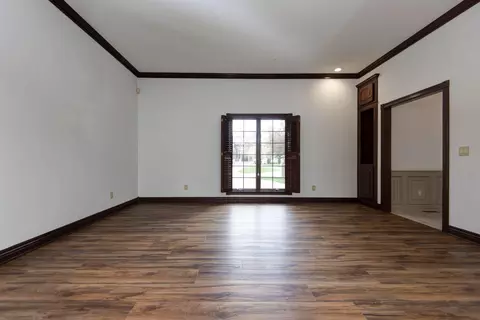 Living - 6307 S Meadowview Dr, Ozark, MO 65721 photo 5 of 17