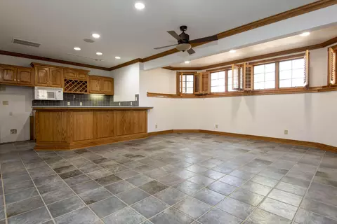 Living - 6307 S Meadowview Dr, Ozark, MO 65721 photo 15 of 17