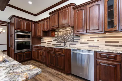 Kitchen - 6307 S Meadowview Dr, Ozark, MO 65721 photo 7 of 11