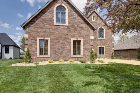 Exterior - 6307 S Meadowview Dr, Ozark, MO 65721 photo 5 of 9