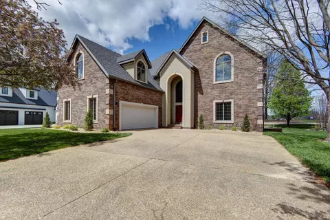 Exterior - 6307 S Meadowview Dr, Ozark, MO 65721 photo 1 of 9