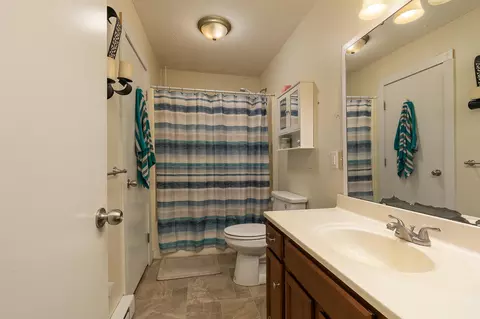 Bath - 701 E Jackson St, Marshfield, MO 65706 photo 1 of 1
