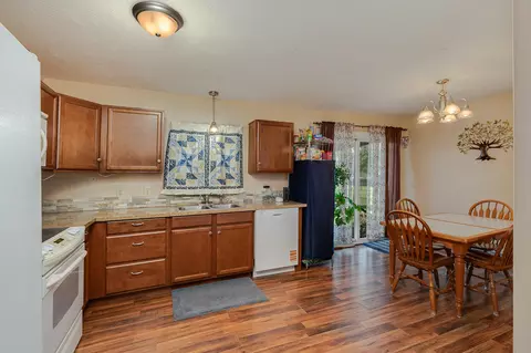 Kitchen - 701 E Jackson St, Marshfield, MO 65706 photo 3 of 3