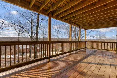 Exterior - 340 Tall Oaks Dr, Branson, MO 65616 photo 2 of 2