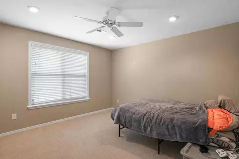 Bedroom - 340 Tall Oaks Dr, Branson, MO 65616 photo 2 of 3