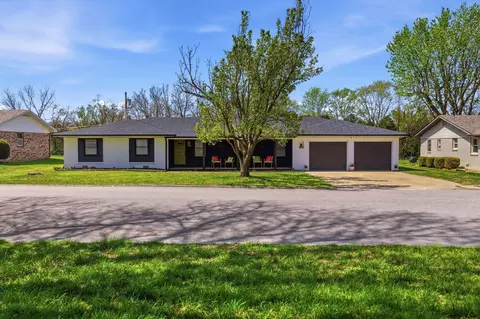 601 N Claud Ave, Bolivar, MO 65613