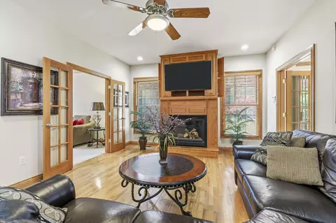 Living - 2411 W Dearborn St, Springfield, MO 65807 photo 3 of 3