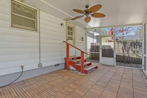 Exterior - 1249 Edgewood St, Springfield, MO 65804 photo 6 of 10