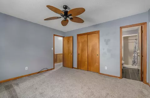 Bedroom - 1249 Edgewood St, Springfield, MO 65804 photo 4 of 5