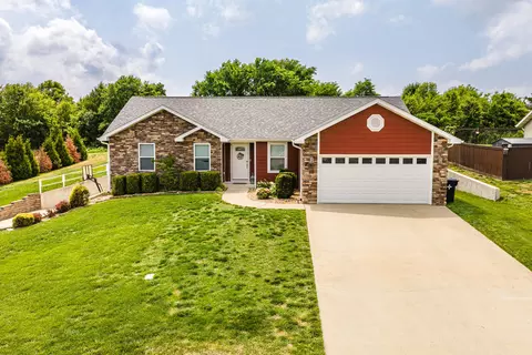 117 Cobblestone Dr, West Plains, MO 65775