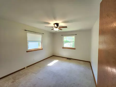 Bedroom - 1027 Edgewood St, Springfield, MO 65807 photo 5 of 6