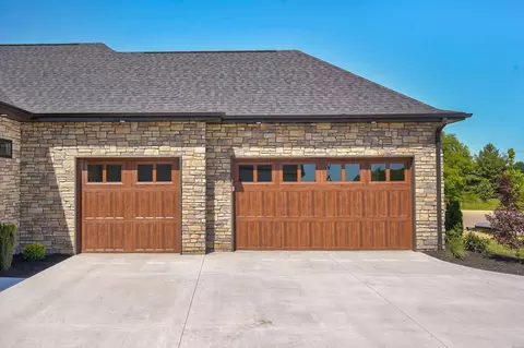 Exterior - 1758 E Peartree Dr, Ozark, MO 65721 photo 4 of 9