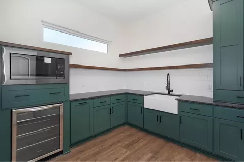 Kitchen - 1758 E Peartree Dr, Ozark, MO 65721 photo 5 of 5