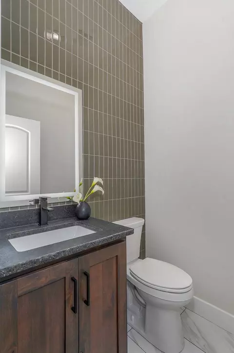 Bath - 1758 E Peartree Dr, Ozark, MO 65721 photo 1 of 8