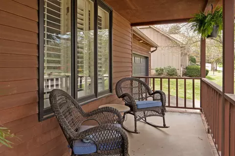 Exterior - 4072 E Linwood St, Springfield, MO 65809 photo 5 of 16