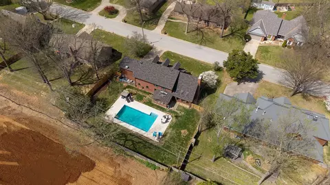 View/Area - 4072 E Linwood St, Springfield, MO 65809 photo 4 of 10