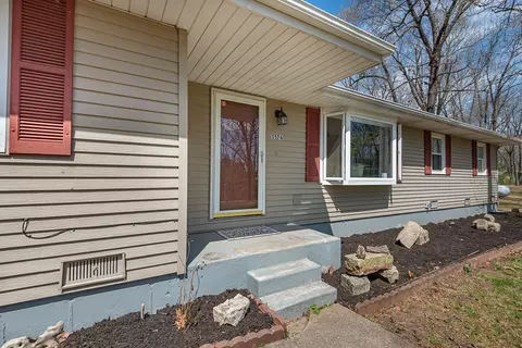 Exterior - 3576 N Kossen Ln, Springfield, MO 65803 photo 16 of 18
