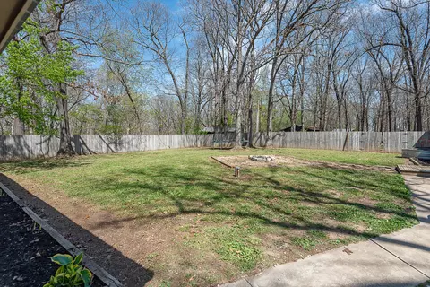 Exterior - 3576 N Kossen Ln, Springfield, MO 65803 photo 9 of 18