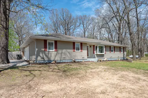 Exterior - 3576 N Kossen Ln, Springfield, MO 65803 photo 6 of 18