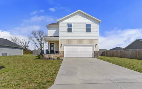 1121 E Plum Creek Rd, Nixa, MO 65714