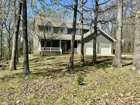 Exterior - 1729 N Pine St, Marshfield, MO 65706 photo 12 of 15