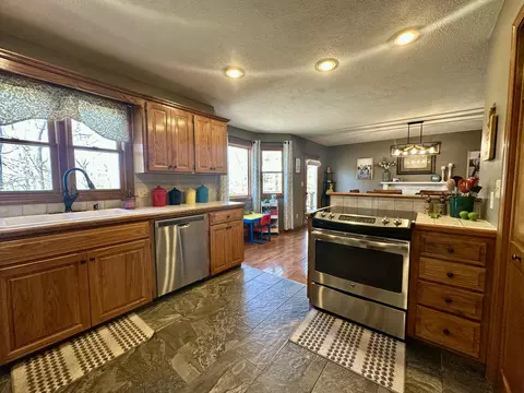 Kitchen - 1729 N Pine St, Marshfield, MO 65706 photo 1 of 2