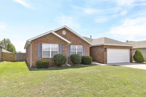 Exterior - 4442 W Normal St, Springfield, MO 65802 photo 2 of 5