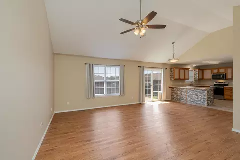 Living - 4442 W Normal St, Springfield, MO 65802 photo 2 of 6