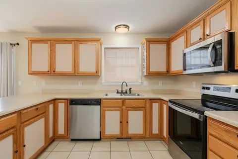 Kitchen - 4442 W Normal St, Springfield, MO 65802 photo 2 of 2
