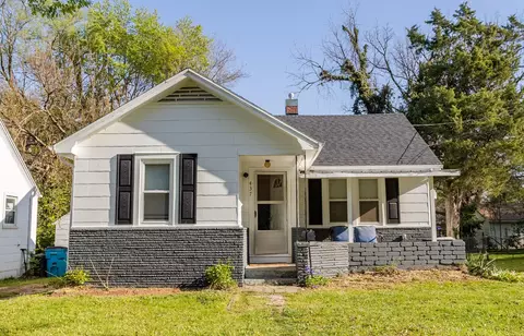 437 W Minota St, Springfield, MO 65807