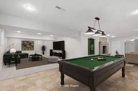 Living - 4976 S Eldon Ave, Springfield, MO 65810 photo 3 of 3