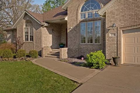Exterior - 4976 S Eldon Ave, Springfield, MO 65810 photo 3 of 11