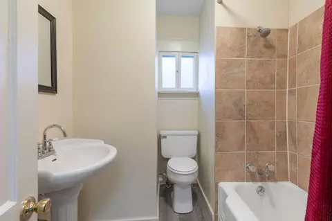 735 S Missouri Ave, Springfield, MO 65806 photo 14