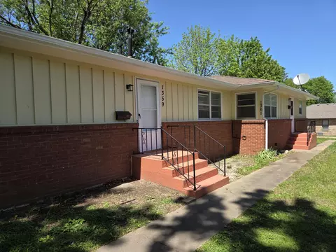 1359-61 Elm St, Springfield, MO 65802