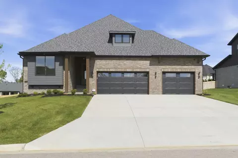 6059 S Clay Ave, Springfield, MO 65810