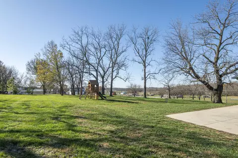 102 Kings Ct, Ozark, MO 65721 photo 58
