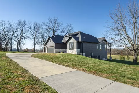 102 Kings Ct, Ozark, MO 65721 photo 68