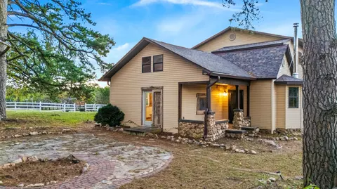 9769 County Road 8530, West Plains, MO 65775