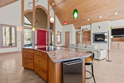 Kitchen - 24304 Mustang Ln, Shell Knob, MO 65747 photo 1 of 8