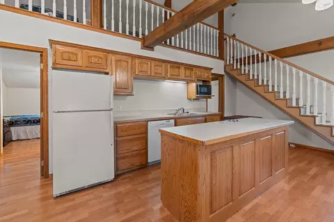 Kitchen - 24304 Mustang Ln, Shell Knob, MO 65747 photo 8 of 8