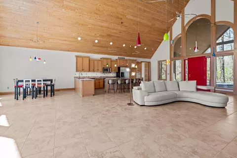 Living - 24304 Mustang Ln, Shell Knob, MO 65747 photo 2 of 5
