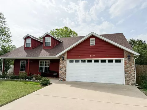 150 Ellen Ct, Hollister, MO 65672