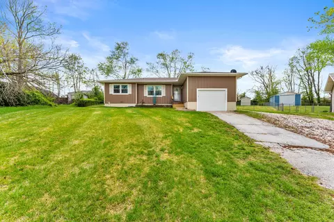 6 S Hillside Dr, Nixa, MO 65714 photo 2