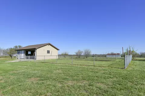 Exterior - 3109 Brinkley Rd, Marshfield, MO 65706 photo 6 of 17