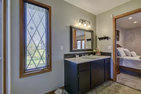 Bath - 3109 Brinkley Rd, Marshfield, MO 65706 photo 3 of 8